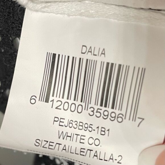 BCBG MAXAZRIA Dalia Black and White Sleeveless Dress with Asymmetrical Hem Sz 2 - Picture 14 of 14